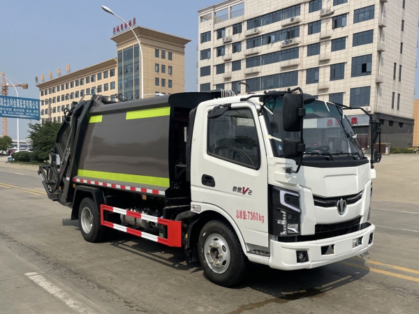 壓縮垃圾車，垃圾車，垃圾車廠家，楚勝集團
