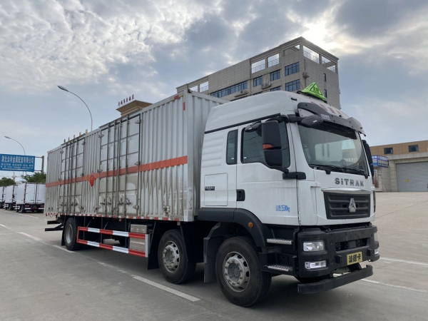易燃液體廂式運輸車，廂式運輸車，楚勝汽車集團(tuán)